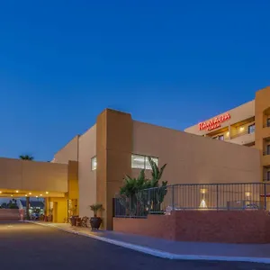 Hotel Ramada Plaza By Wyndham Garden Grove/anaheim South, Garden Grove